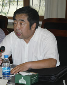 Xiaoshan Huang