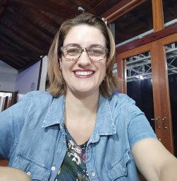 Isabella Vilhena Freire Martins