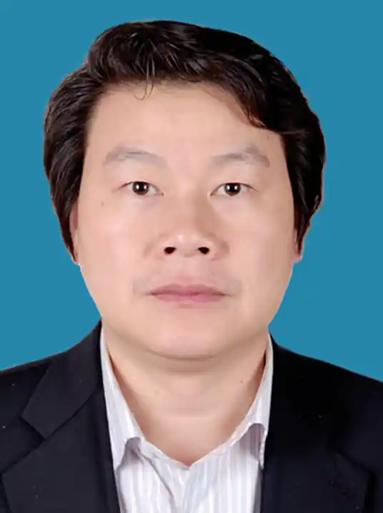 Liwen Huang