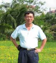 Yibin Huang