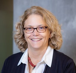 Anna Furniss