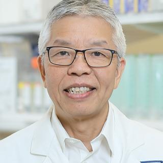 Xinwei Wang