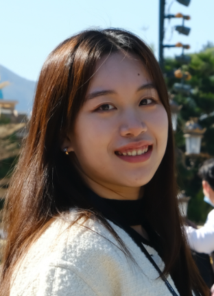 Chenlu Ye