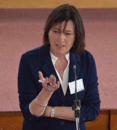 Lucy Johnstone