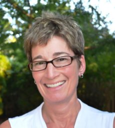 Suzanne Petroni