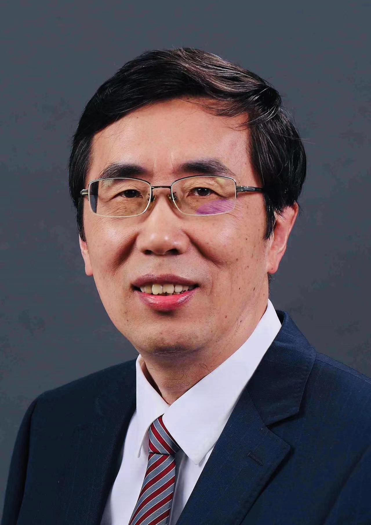 Xudong Hu