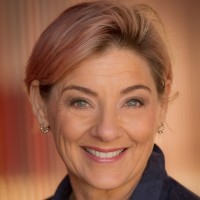 Julie Stout