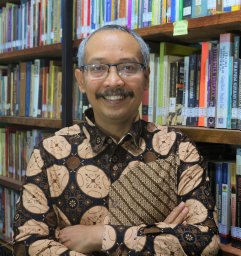 Amos Sukamto