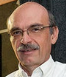 Piotr J Franaszczuk