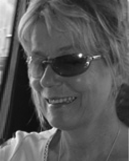 Carys E. Siemieniuch