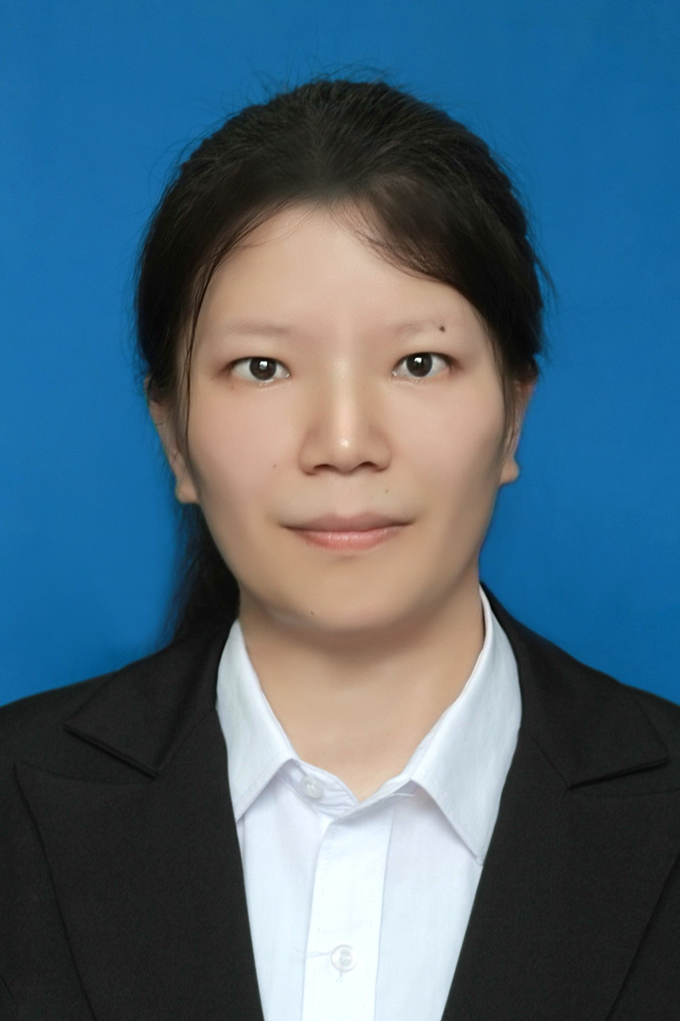 Lili Zhou