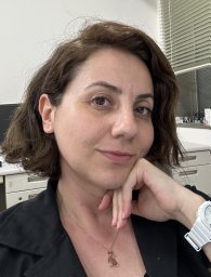 Hanife Akca