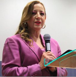 Alma Alarcon-Rojo