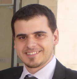 Roberto Sanz-Requena