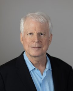 David M Buss