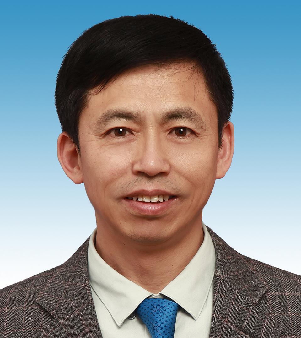 Guangqing Liu