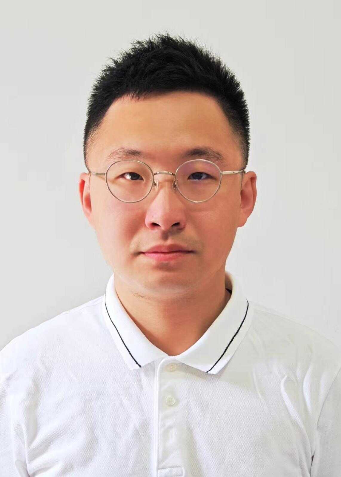 Yizhen Yu