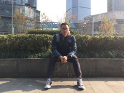 Xu-Hao Huang
