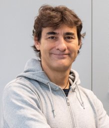 César Llave Correas