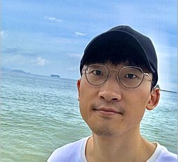 Shuaijian Yang