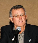 Bruce Elliott