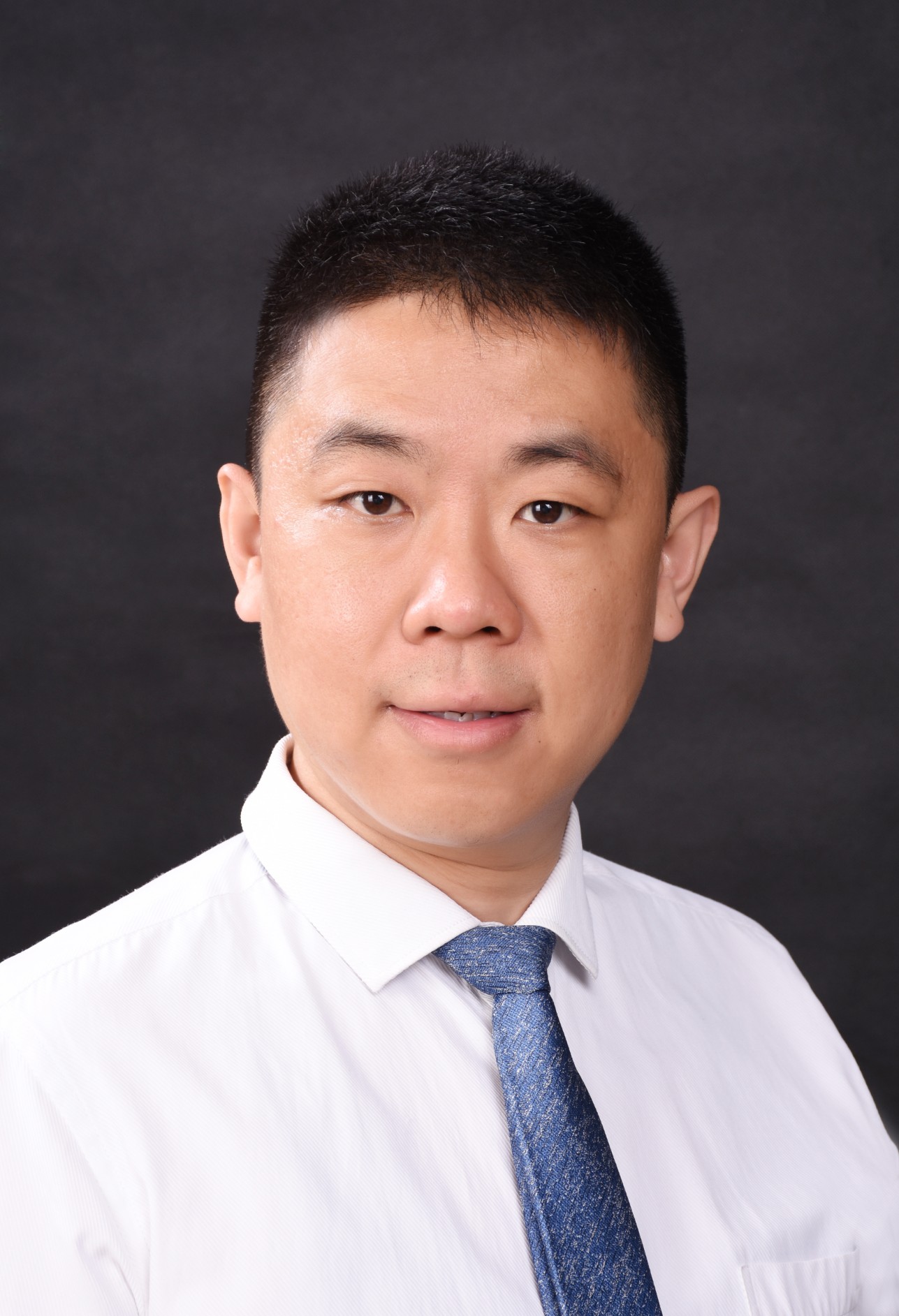 Weizhan Zhang