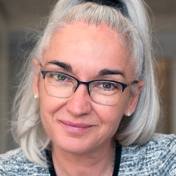 Eva Nogales