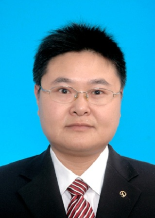 Chuanxin Li