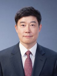 Hong-Seok Lee