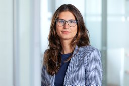 Zeynep Yanasmayan