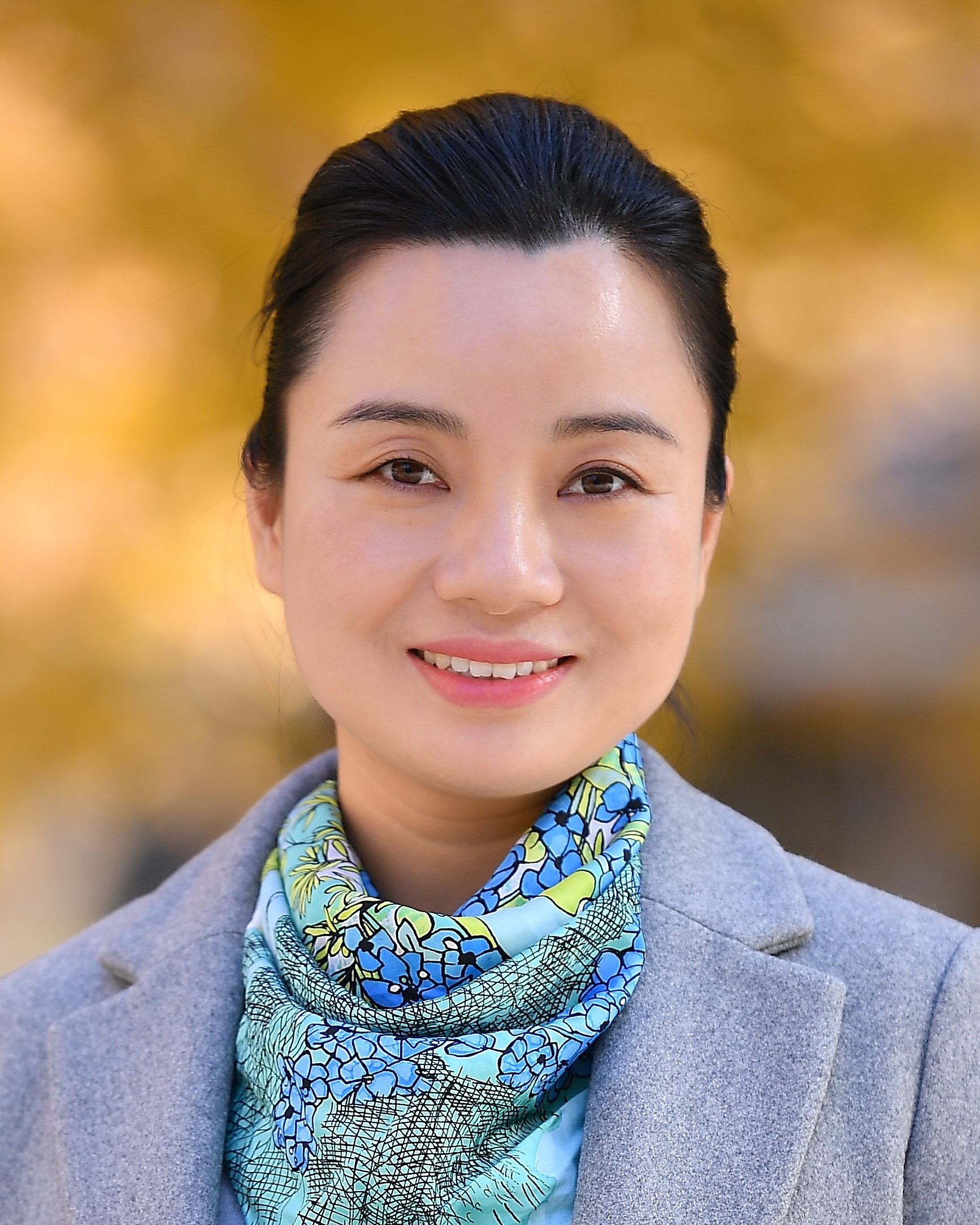 Yujun Yi