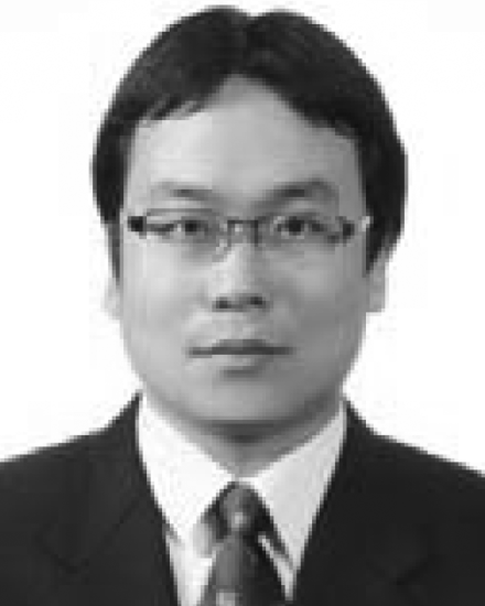 Sungcheul Lee
