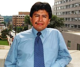 Jorge D. Abad