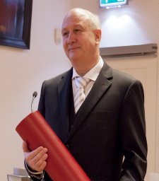 Leon Gommans