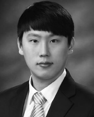 Seung-Yong Lee