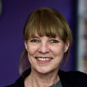 Barbara J van den Hoofdakker