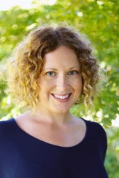 Jennifer R Hodge