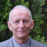 Danail G Bonchev