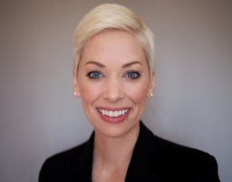 Catherine E Paquette