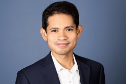 Ian J Orozco