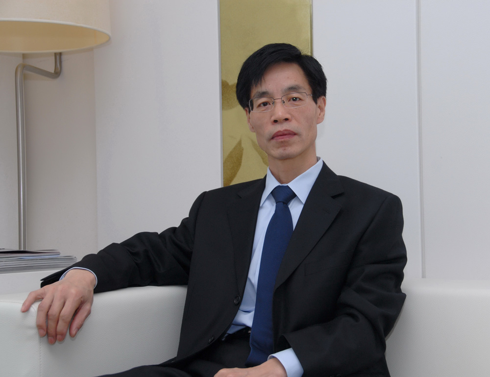Youyi Hu