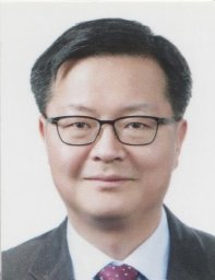Kyungtae Kang