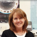 Lisa J Garrett