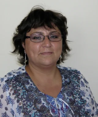 Karen L Martinez