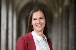 Esther Tippmann