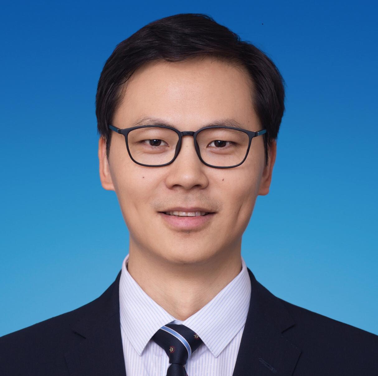 Henglong Zhang