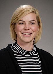 Nicole R Schultz