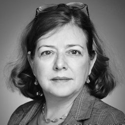 Elinor M Schad