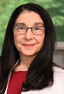 Vicki L. Traina-Dorge