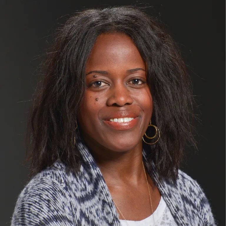 Mandë Holford